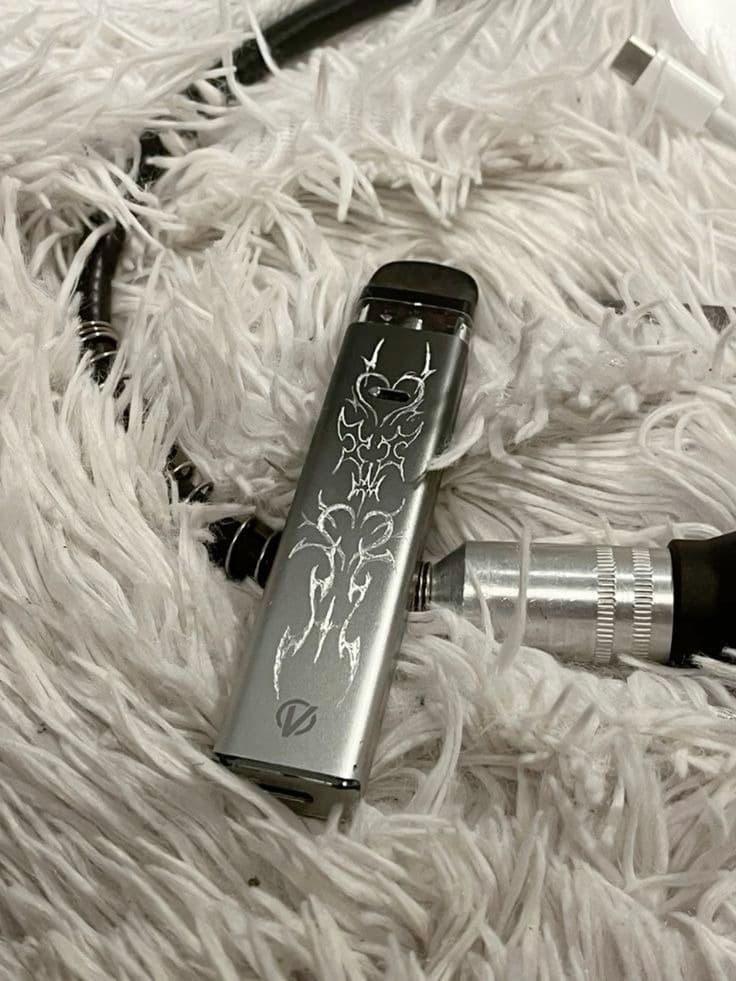 do elektronické cigarety nelijte vodu – proč je to nebezpečné a jak správně pečovat o e-cigaretu