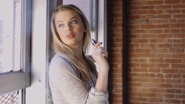 dámská elektronická cigareta, průvodce výběrem, nejlepší recenze a tipy pro elegantní vapování