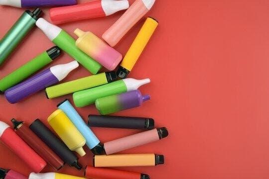 Praktický průvodce elektronická cigareta pro rok 2025 jak vybrat správnou náplň a pečovat o zařízení