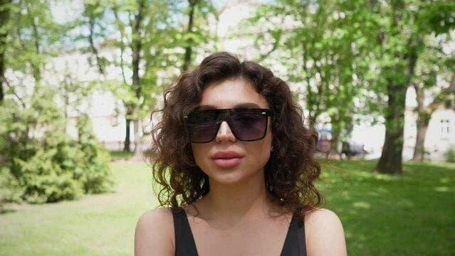 Recenze moje e cigareta 2025 - jak vybrat, nejlepší náplně, údržba a tipy pro začátečníky