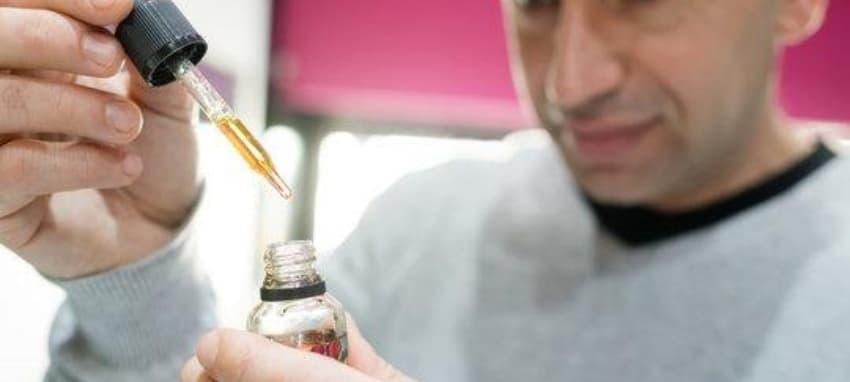 Elektronická cigareta růžová - stylový průvodce výběrem, chutěmi a údržbou