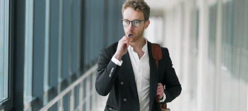 Náplně do elektronických cigaret — praktický průvodce výběrem příchutí, nikotinu a bezpečným používáním