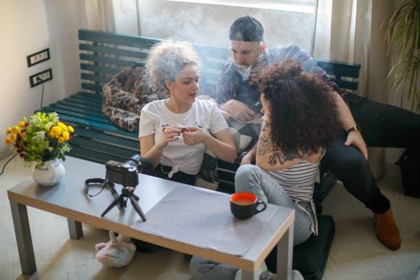 Nebezpečí a řešení cerny jaxyk z elektronicke cigarety, co to znamená a jak zmírnit příznaky