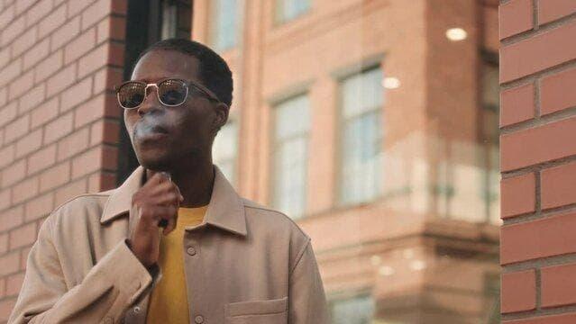 Alien e cigareta recenze a průvodce – proč volit alien e cigareta a jak vybrat e-liquid, baterii a příslušenství