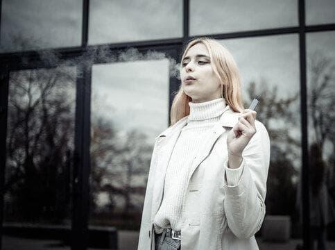 Elektronická cigareta Liqua - praktický průvodce Liqua e-liquidy, tipy na výběr a péči